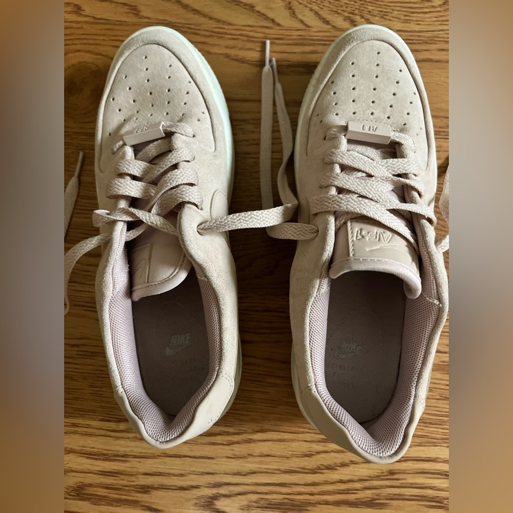 Nike Air Force One - image 1